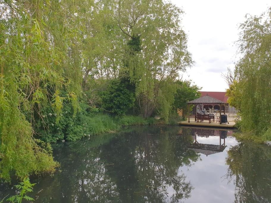 Pondside Barn Villa Long Wittenham Eksteriør bilde
